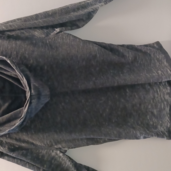 Lucky brand Venice burnout grey hooded long sleeve lightweight medium top - Picture 6 of 11